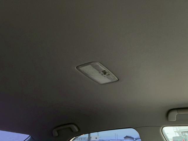 マークX 250G リラックスセレクション 禁煙車 弊社買取車両 ローダウン 20インチアルミホイール HIDヘッドライト 純正ナビ バックカメラ TV スマートキー プッシュスタート ETC パワーシート オートヘッドライト(35枚目)