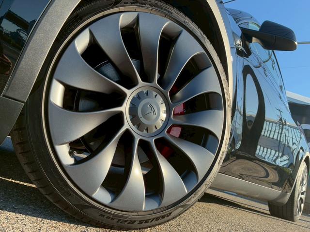 モデルY パフォーマンス 4WD ワンオーナー禁煙車 弊社買取車両 メーカー保証残有 デュアルモーター 21インチAW 15インチディスプレイ Ryzenモデル オートパイロット ガラスルーフ 全席シートヒーター LEDヘッド(21枚目)