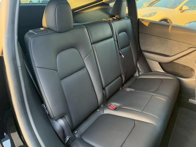 モデルY パフォーマンス 4WD ワンオーナー禁煙車 弊社買取車両 メーカー保証残有 デュアルモーター 21インチAW 15インチディスプレイ Ryzenモデル オートパイロット ガラスルーフ 全席シートヒーター LEDヘッド(39枚目)