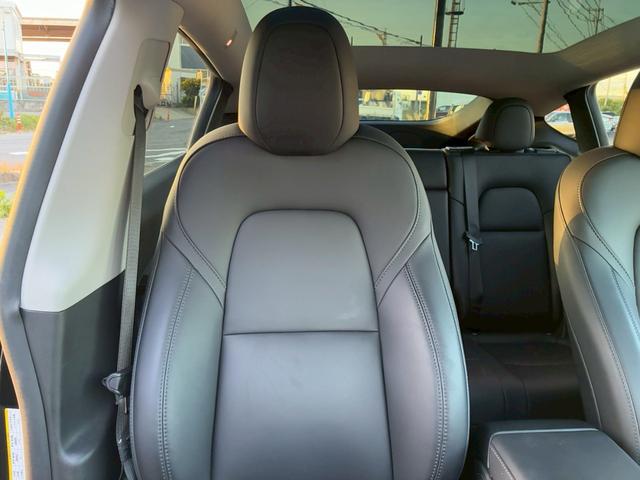 モデルY パフォーマンス 4WD ワンオーナー禁煙車 弊社買取車両 メーカー保証残有 デュアルモーター 21インチAW 15インチディスプレイ Ryzenモデル オートパイロット ガラスルーフ 全席シートヒーター LEDヘッド(42枚目)