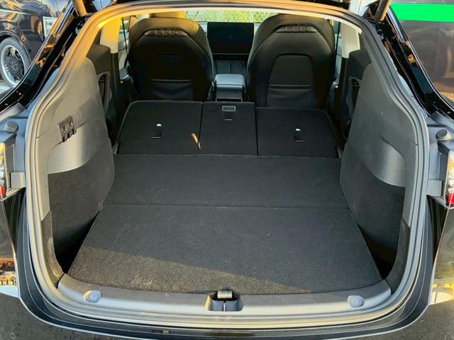 モデルY パフォーマンス 4WD ワンオーナー禁煙車 弊社買取車両 メーカー保証残有 デュアルモーター 21インチAW 15インチディスプレイ Ryzenモデル オートパイロット ガラスルーフ 全席シートヒーター LEDヘッド(78枚目)