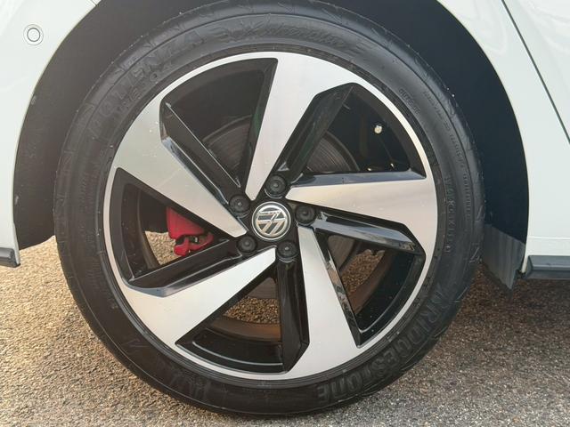 ポロGTI ベースグレード 5名セーフティパッケージ Discover Proパッケージ DR記録簿 純正ナビ カープレイ レーダークルーズコントロール フルセグ ブラインンドスポットモニター LEDヘッド 純正17インチAW(21枚目)