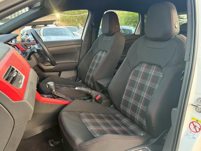 ポロGTI ベースグレード 5名セーフティパッケージ Discover Proパッケージ DR記録簿 純正ナビ カープレイ レーダークルーズコントロール フルセグ ブラインンドスポットモニター LEDヘッド 純正17インチAW(52枚目)