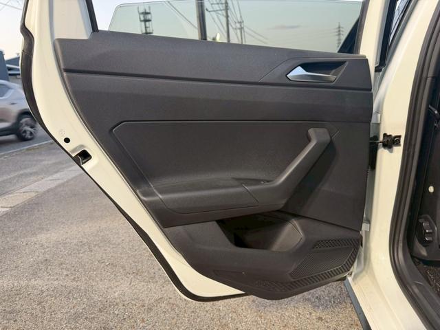 ポロGTI ベースグレード 5名セーフティパッケージ Discover Proパッケージ DR記録簿 純正ナビ カープレイ レーダークルーズコントロール フルセグ ブラインンドスポットモニター LEDヘッド 純正17インチAW(62枚目)