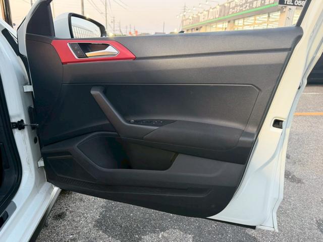 ポロGTI ベースグレード 5名セーフティパッケージ Discover Proパッケージ DR記録簿 純正ナビ カープレイ レーダークルーズコントロール フルセグ ブラインンドスポットモニター LEDヘッド 純正17インチAW(65枚目)