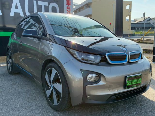 ｉ３ ロッジ　レンジ・エクステンダー装備車　中期モデル　３３．３ｋＷｈ　サーマルマネジメントパッケージ　ｈａｒｍａｎｋａｒｄｏｎスピーカー　ＤＲ記録簿　純正１９インチＡＷ　ＬＥＤヘッド　レーダークルーズコントロール　ドライビングアシスト＋（13枚目）
