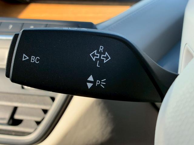 ｉ３ ロッジ　レンジ・エクステンダー装備車　中期モデル　３３．３ｋＷｈ　サーマルマネジメントパッケージ　ｈａｒｍａｎｋａｒｄｏｎスピーカー　ＤＲ記録簿　純正１９インチＡＷ　ＬＥＤヘッド　レーダークルーズコントロール　ドライビングアシスト＋（36枚目）