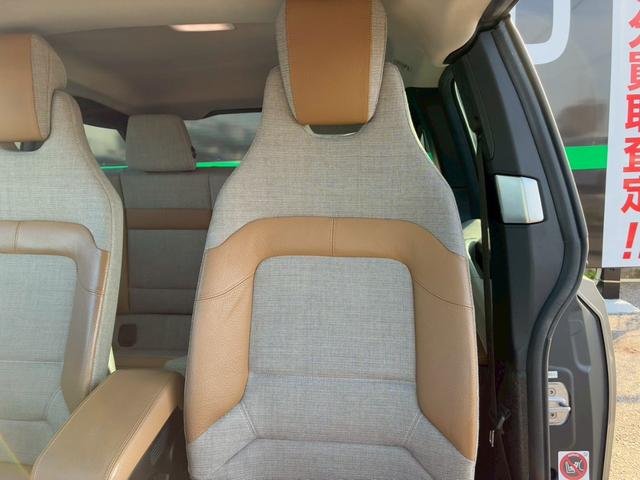 ｉ３ ロッジ　レンジ・エクステンダー装備車　中期モデル　３３．３ｋＷｈ　サーマルマネジメントパッケージ　ｈａｒｍａｎｋａｒｄｏｎスピーカー　ＤＲ記録簿　純正１９インチＡＷ　ＬＥＤヘッド　レーダークルーズコントロール　ドライビングアシスト＋（61枚目）