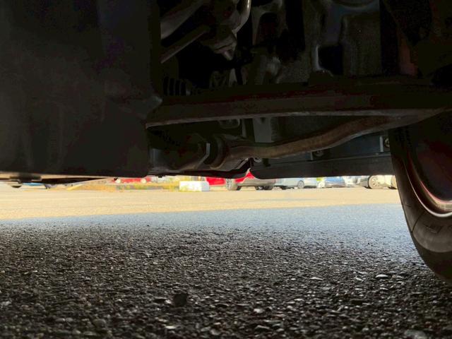 ｉ３ ロッジ　レンジ・エクステンダー装備車　中期モデル　３３．３ｋＷｈ　サーマルマネジメントパッケージ　ｈａｒｍａｎｋａｒｄｏｎスピーカー　ＤＲ記録簿　純正１９インチＡＷ　ＬＥＤヘッド　レーダークルーズコントロール　ドライビングアシスト＋（72枚目）