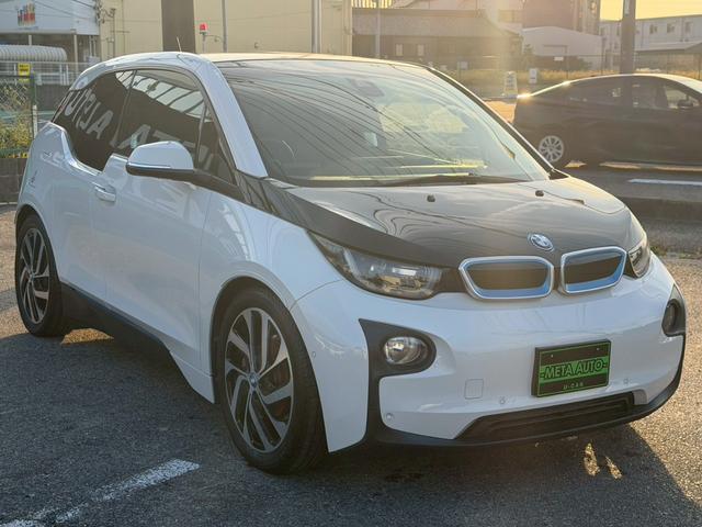 i3 ベースグレード 禁煙車 スイートインテリアレザーシート LEDヘッドライト シートヒーター 純正19インチオプションアルミホイール アダプティブクルーズコントロール Bluetoothオーディオ ETC(16枚目)