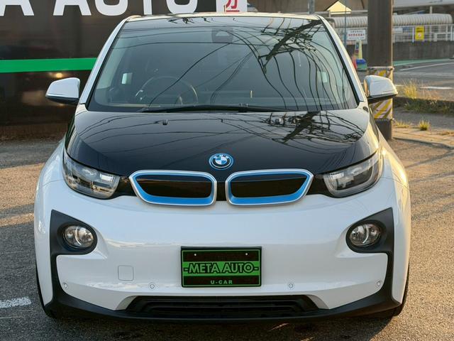 i3 ベースグレード 禁煙車 スイートインテリアレザーシート LEDヘッドライト シートヒーター 純正19インチオプションアルミホイール アダプティブクルーズコントロール Bluetoothオーディオ ETC(17枚目)