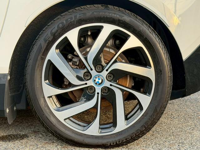 i3 ベースグレード 禁煙車 スイートインテリアレザーシート LEDヘッドライト シートヒーター 純正19インチオプションアルミホイール アダプティブクルーズコントロール Bluetoothオーディオ ETC(27枚目)