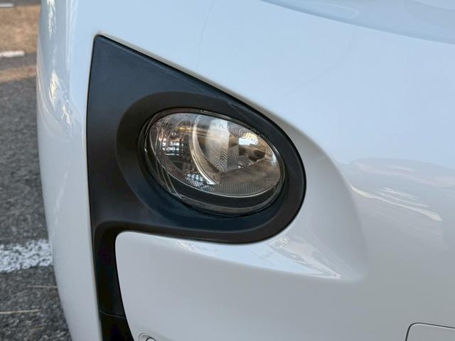 i3 ベースグレード 禁煙車 スイートインテリアレザーシート LEDヘッドライト シートヒーター 純正19インチオプションアルミホイール アダプティブクルーズコントロール Bluetoothオーディオ ETC(34枚目)