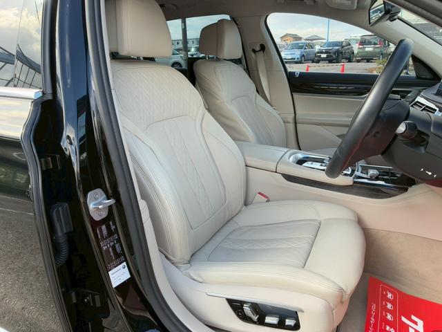 ７シリーズ ７５０Ｌｉ　ワンオーナー禁煙車　スカイラウンジパノラマサンルーフ　エグゼクティブラウンジシート　デザインピュアエクセレンスインテリア　デザインピュアエクセレンスＰＫＧ　オプション１５本スポーク２０インチＡＷ（9枚目）