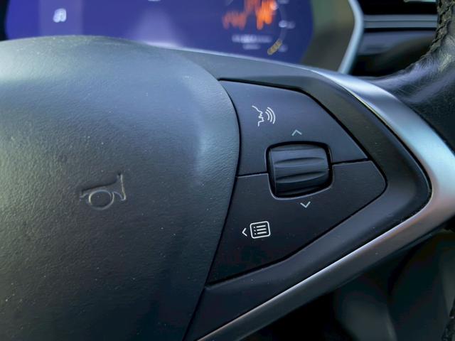 モデルS P85D 禁煙車 プレミアムアップグレードパッケージ テックパッケージ ウルトラHiWiサウンド 0-100/3.3秒 オートパイロット スマートエアサスペンション パワーシート 開閉式ガラスルーフ ETC(42枚目)