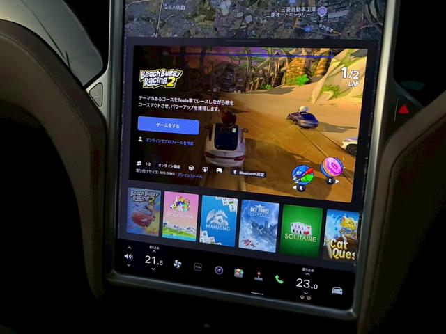 モデルS P85D 禁煙車 プレミアムアップグレードパッケージ テックパッケージ ウルトラHiWiサウンド 0-100/3.3秒 オートパイロット スマートエアサスペンション パワーシート 開閉式ガラスルーフ ETC(74枚目)