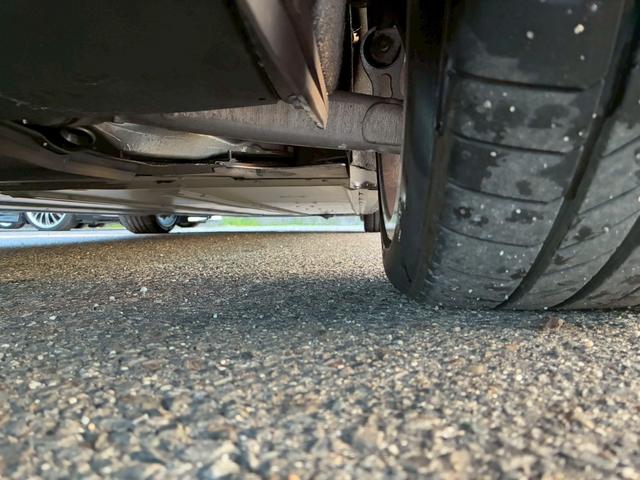 モデルS P85D 禁煙車 プレミアムアップグレードパッケージ テックパッケージ ウルトラHiWiサウンド 0-100/3.3秒 オートパイロット スマートエアサスペンション パワーシート 開閉式ガラスルーフ ETC(76枚目)