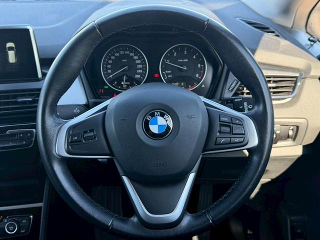 ２シリーズ ２１８ｄグランツアラー　禁煙車　衝突軽減　プラスＰＫＧ　コンフォートＰＫＧ　ＬＥＤヘッドライト　８．８インチＨＤＤナビ　クルーズコントロール　ドライビングアシスト　左右独立オートエアコン　純正１６インチＡＷ　パワーバックドア（34枚目）