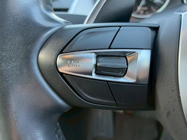 ２シリーズ ２１８ｄグランツアラー　Ｍスポーツ　禁煙車　衝突軽減　コンフォートＰＫＧ　３列シート　メーカーナビ　バックカメラ　フルセグＴＶ　パワーバックドア　ミラー内蔵ＥＴＣ　ＬＥＤヘッドライト　フロントフォグランプ　Ｂｌｕｅｔｏｏｔｈオーディオ（11枚目）