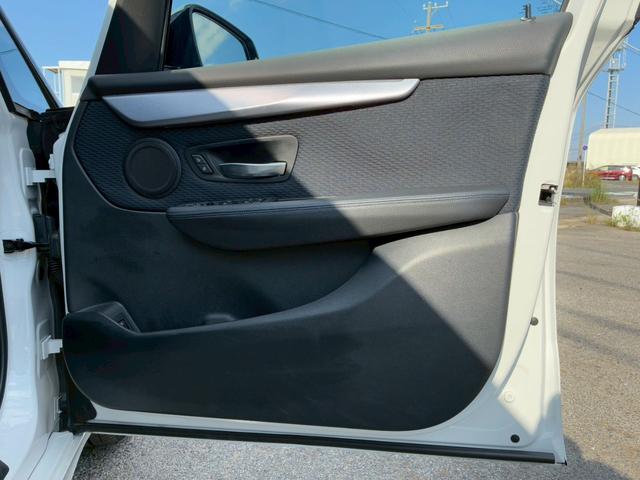 ２シリーズ ２１８ｄグランツアラー　Ｍスポーツ　禁煙車　衝突軽減　コンフォートＰＫＧ　３列シート　メーカーナビ　バックカメラ　フルセグＴＶ　パワーバックドア　ミラー内蔵ＥＴＣ　ＬＥＤヘッドライト　フロントフォグランプ　Ｂｌｕｅｔｏｏｔｈオーディオ（35枚目）