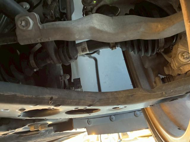 ２シリーズ ２１８ｄグランツアラー　Ｍスポーツ　禁煙車　衝突軽減　コンフォートＰＫＧ　３列シート　メーカーナビ　バックカメラ　フルセグＴＶ　パワーバックドア　ミラー内蔵ＥＴＣ　ＬＥＤヘッドライト　フロントフォグランプ　Ｂｌｕｅｔｏｏｔｈオーディオ（77枚目）