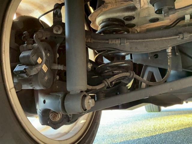 ２シリーズ ２１８ｄグランツアラー　Ｍスポーツ　禁煙車　衝突軽減　コンフォートＰＫＧ　３列シート　メーカーナビ　バックカメラ　フルセグＴＶ　パワーバックドア　ミラー内蔵ＥＴＣ　ＬＥＤヘッドライト　フロントフォグランプ　Ｂｌｕｅｔｏｏｔｈオーディオ（78枚目）