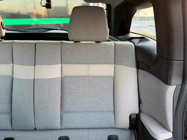 ｉ３ レンジ・エクステンダー装備車　禁煙車　アダプティブクルーズコントロール　ＬＥＤヘッドライト　オプション２０インチＡＷ　Ｂｌｕｅｔｏｏｔｈオーディオ　ルーフ？がれ無し　バックカメラ　純正ＨＤＤナビ　パーキングセンサー　ＥＴＣ（48枚目）