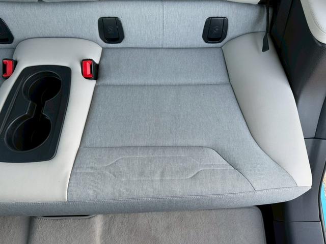 ｉ３ レンジ・エクステンダー装備車　禁煙車　アダプティブクルーズコントロール　ＬＥＤヘッドライト　オプション２０インチＡＷ　Ｂｌｕｅｔｏｏｔｈオーディオ　ルーフ？がれ無し　バックカメラ　純正ＨＤＤナビ　パーキングセンサー　ＥＴＣ（49枚目）