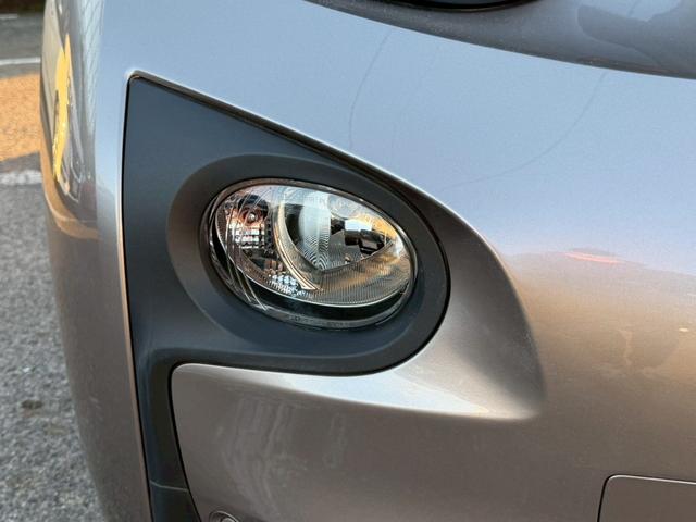 ｉ３ レンジ・エクステンダー装備車　禁煙車　アダプティブクルーズコントロール　ＬＥＤヘッドライト　オプション２０インチＡＷ　Ｂｌｕｅｔｏｏｔｈオーディオ　ルーフ？がれ無し　バックカメラ　純正ＨＤＤナビ　パーキングセンサー　ＥＴＣ（68枚目）