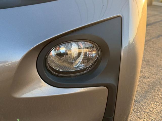 ｉ３ レンジ・エクステンダー装備車　禁煙車　アダプティブクルーズコントロール　ＬＥＤヘッドライト　オプション２０インチＡＷ　Ｂｌｕｅｔｏｏｔｈオーディオ　ルーフ？がれ無し　バックカメラ　純正ＨＤＤナビ　パーキングセンサー　ＥＴＣ（69枚目）