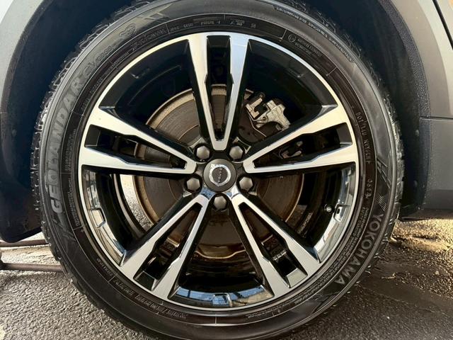 V90 クロスカントリー T5 AWD サマム 禁煙車 パノラマサンルーフ Bowers&Wilkins 弊社買取車両 衝突軽減 ハンドル支援 ベージュナッパレザー シートヒータークーラー 専用19インチAW 全周囲カメラ パワーシート ETC(27枚目)