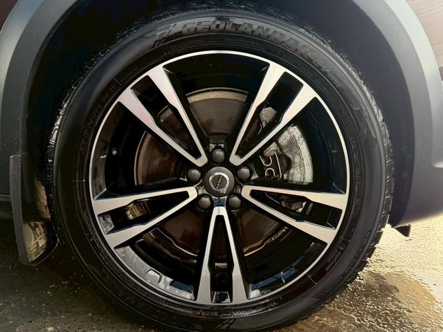 V90 クロスカントリー T5 AWD サマム 禁煙車 パノラマサンルーフ Bowers&Wilkins 弊社買取車両 衝突軽減 ハンドル支援 ベージュナッパレザー シートヒータークーラー 専用19インチAW 全周囲カメラ パワーシート ETC(29枚目)