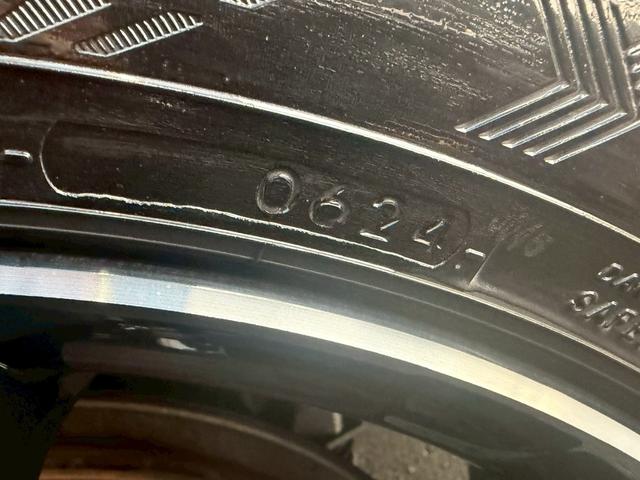 V90 クロスカントリー T5 AWD サマム 禁煙車 パノラマサンルーフ Bowers&Wilkins 弊社買取車両 衝突軽減 ハンドル支援 ベージュナッパレザー シートヒータークーラー 専用19インチAW 全周囲カメラ パワーシート ETC(32枚目)