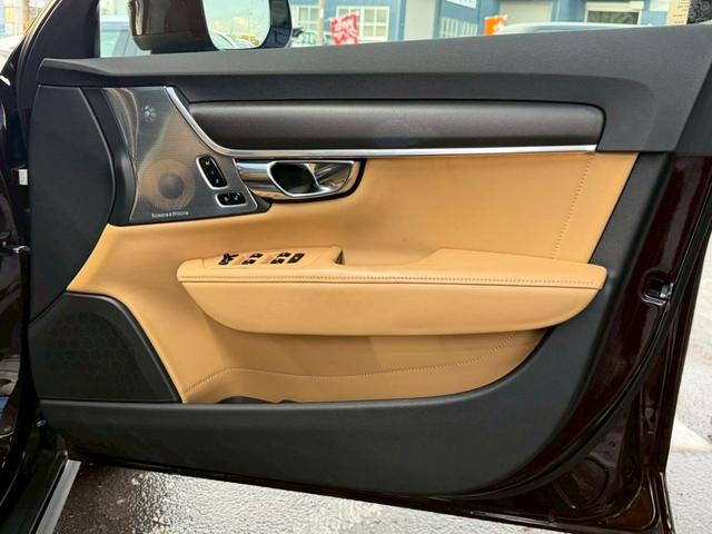 V90 クロスカントリー T5 AWD サマム 禁煙車 パノラマサンルーフ Bowers&Wilkins 弊社買取車両 衝突軽減 ハンドル支援 ベージュナッパレザー シートヒータークーラー 専用19インチAW 全周囲カメラ パワーシート ETC(41枚目)