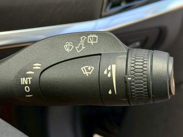 V90 クロスカントリー T5 AWD サマム 禁煙車 パノラマサンルーフ Bowers&Wilkins 弊社買取車両 衝突軽減 ハンドル支援 ベージュナッパレザー シートヒータークーラー 専用19インチAW 全周囲カメラ パワーシート ETC(68枚目)