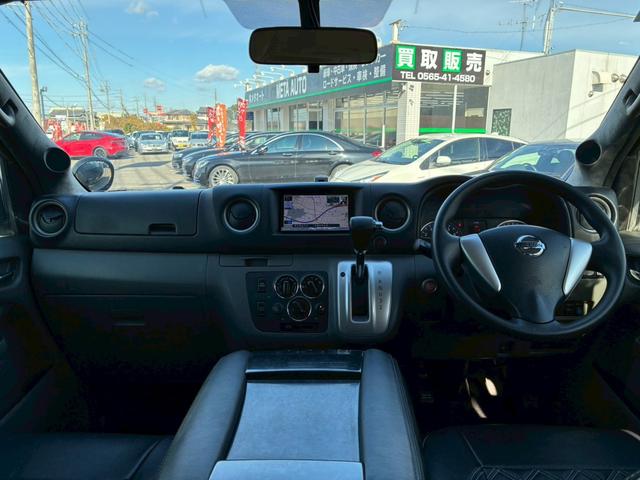 NV350キャラバンバン ロングライダープレミアムGX 玄武1.5インチローダウンキット ハイトダウンサポーター ベッドキット バレンティテール ESSEX17インチAW HIDヘッド プッシュスタート バックカメラ リアヒーター/クーラー ETC(4枚目)