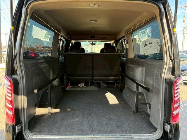 NV350キャラバンバン ロングライダープレミアムGX 玄武1.5インチローダウンキット ハイトダウンサポーター ベッドキット バレンティテール ESSEX17インチAW HIDヘッド プッシュスタート バックカメラ リアヒーター/クーラー ETC(47枚目)