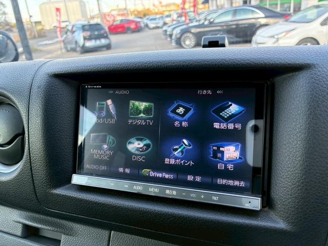 NV350キャラバンバン ロングライダープレミアムGX 玄武1.5インチローダウンキット ハイトダウンサポーター ベッドキット バレンティテール ESSEX17インチAW HIDヘッド プッシュスタート バックカメラ リアヒーター/クーラー ETC(51枚目)