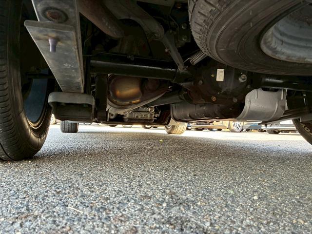 NV350キャラバンバン ロングライダープレミアムGX 玄武1.5インチローダウンキット ハイトダウンサポーター ベッドキット バレンティテール ESSEX17インチAW HIDヘッド プッシュスタート バックカメラ リアヒーター/クーラー ETC(68枚目)