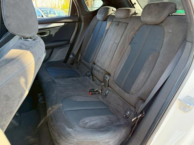 ２シリーズ ２１８ｄ　ｘＤｒｉｖｅアクティブツアラー　Ｍスポーツ　４ＷＤ　禁煙車　衝突軽減ブレーキ　ＬＥＤヘッドライト　バックカメラ　Ｂｌｕｅｔｏｏｔｈオーディオ　スマートキー　プッシュスタート　純正１７インチＡＷ　フォグランプ　ミラー内蔵型ＥＴＣ　パドルシフト（45枚目）