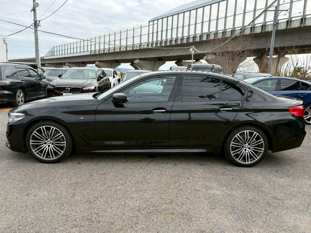 ５シリーズ ５２３ｄ　Ｍスポーツ　ハイラインパッケージ　フルディーラーメンテ　ユーザー様買取車両　禁煙車　パーキングアシスト／ドライビングアシストプラス　本革シート　純正１９インチＡＷ　フルセグＴＶ　全席シートヒーター　パワートランク（20枚目）