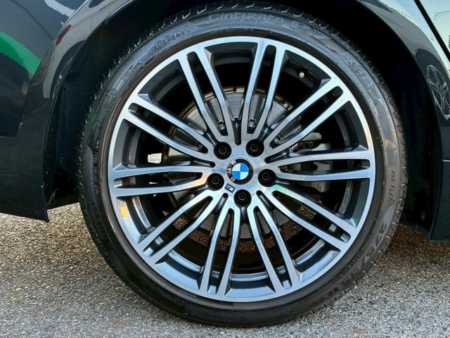 ５シリーズ ５２３ｄ　Ｍスポーツ　ハイラインパッケージ　フルディーラーメンテ　ユーザー様買取車両　禁煙車　パーキングアシスト／ドライビングアシストプラス　本革シート　純正１９インチＡＷ　フルセグＴＶ　全席シートヒーター　パワートランク（28枚目）