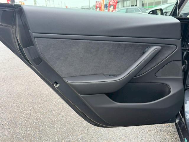 �y�h�A�g�����z���̖ڗ����₷���h�A�g�����ł������ɂ��ꂢ�ȏ�Ԃňێ�����Ă���܂�