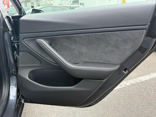 �y�h�A�g�����z���̖ڗ����₷���h�A�g�����ł������ɂ��ꂢ�ȏ�Ԃňێ�����Ă���܂�