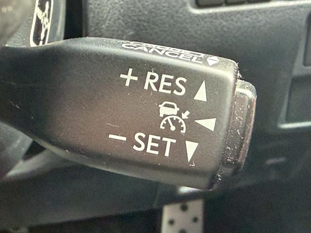 �y���[�_�[�N���[�Y�R���g���[���V�X�e���z�������s��A�a�؂ł̑��s���ł��A��s�ԂƂ̎ԊԂ��ێ����Ȃ���̑��s���\��