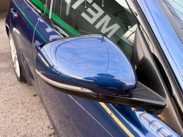 �����F�����z���ɋ߂��u���v�łƂĂ����邢�A�A�_�v�e�B�u�g�h�c�w�b�h���C�g���̗p�B��Ԃł����K�ȃh���C�u�����y���݂��������܂���B