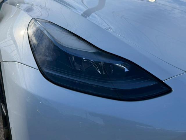 �k�d�c�w�b�h���C�g���ځB�铹�����邭�Ƃ炵�܂��B