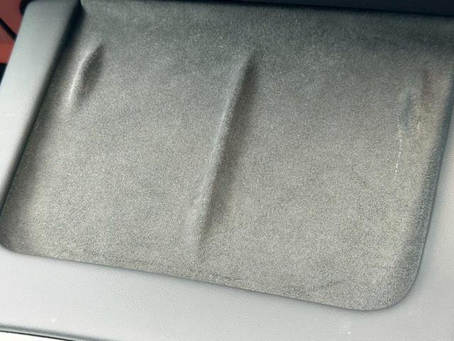 �{�^����Ń��A�Q�[�g�̊J���\�ȁu�p���[�o�b�N�h�A�v�𑕔����Ă��܂��B