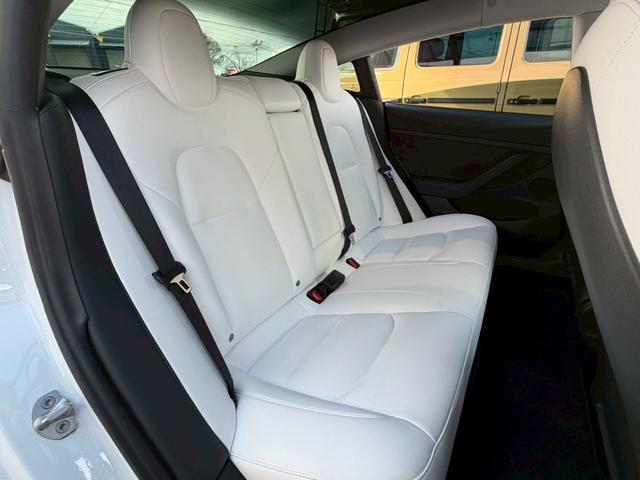 �A�N�Z�X�́A�ɐ��p�ݎ����ԓ��y�L�c��C���^�[�z���~��ē��ɂR�D�S�����B�s���{�����T�U���������B