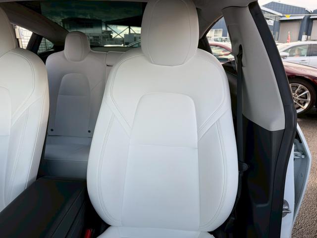 �y����ȃV�[�g���ʁz